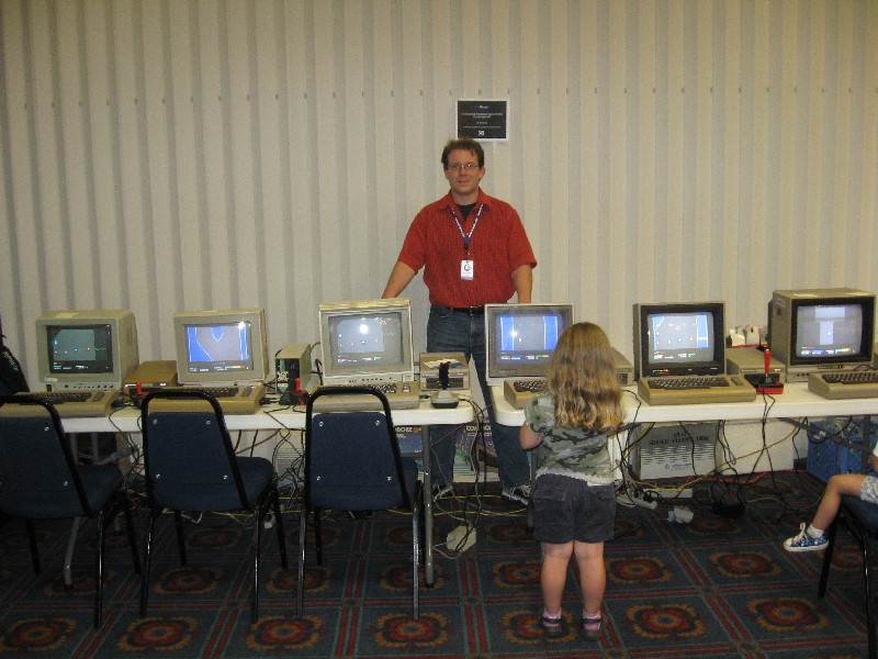 Illustration for article titled Commodore 64 LAN Party features First C64 Online Multiplayer Game
